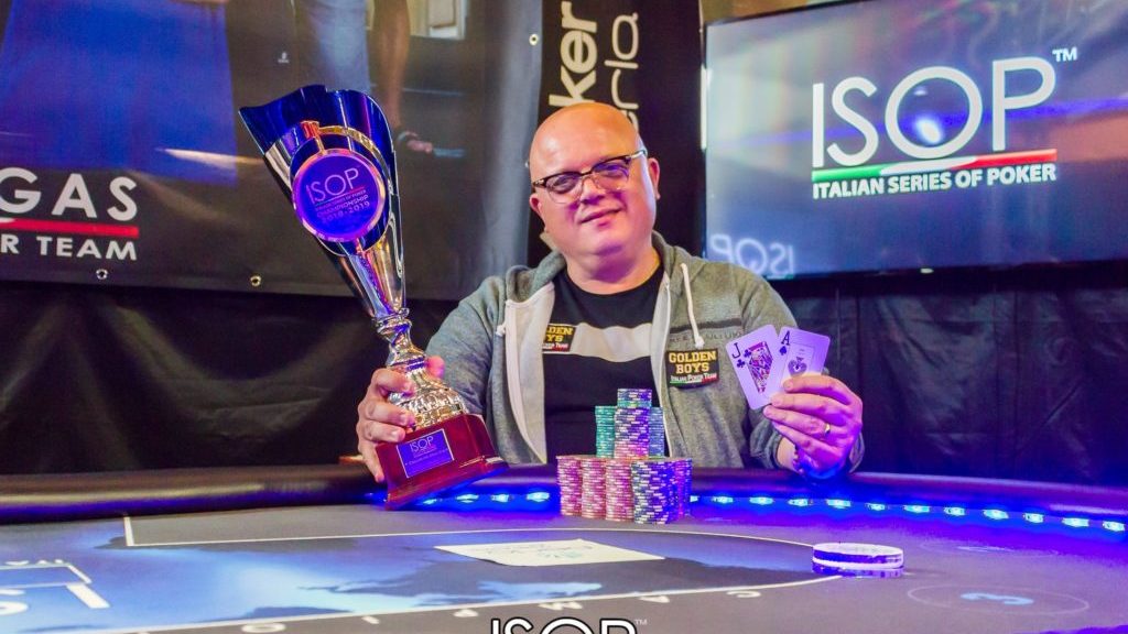 Foschi FAbio vincitore main primo evento isop campionship